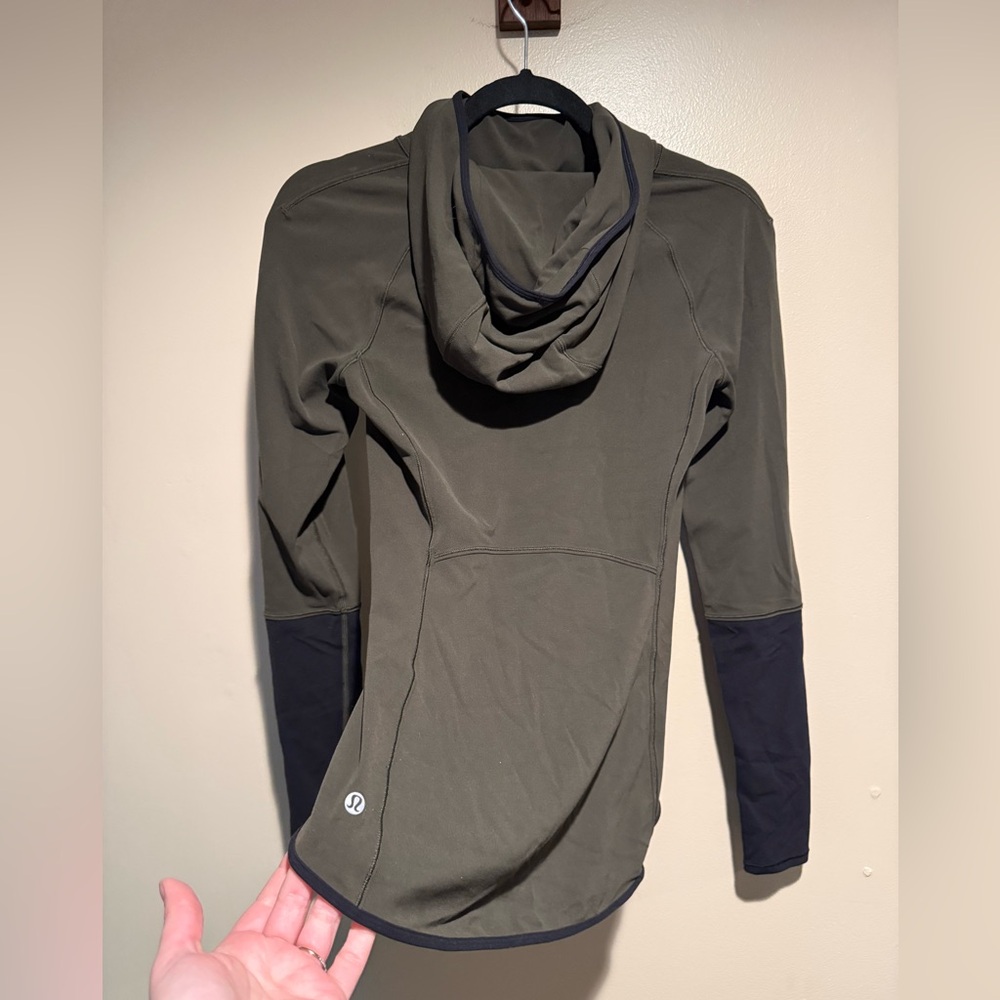 Lululemon Shape Up Pullover Green Black Hoodie nulu - Picture 6 of 9